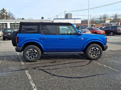 2022 Ford Bronco Outer Banks