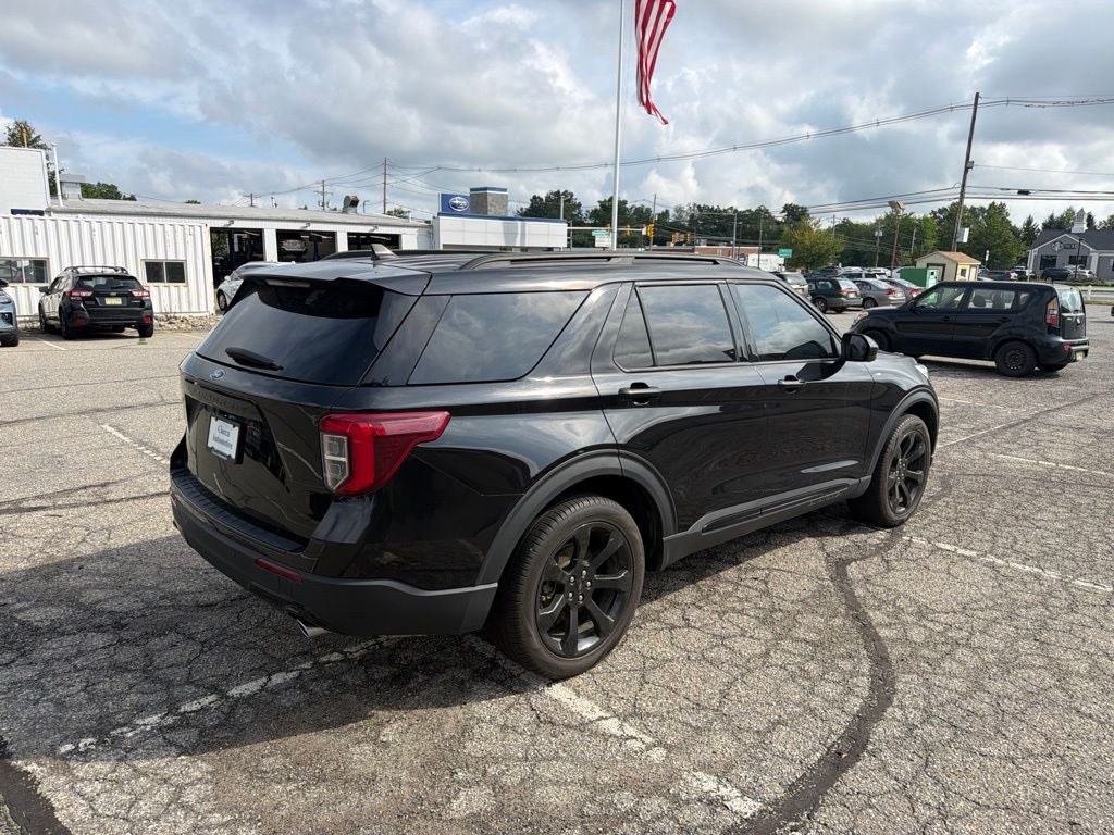 2023 Ford Explorer ST-Line