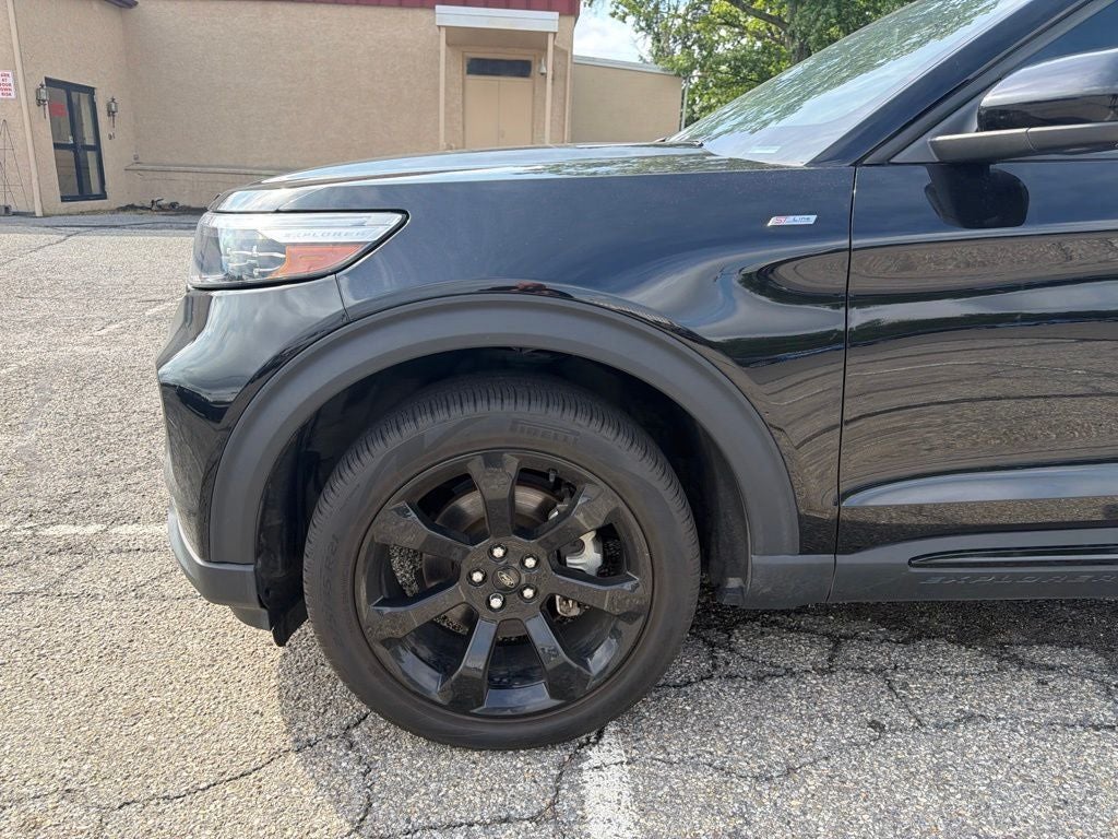 2023 Ford Explorer ST-Line