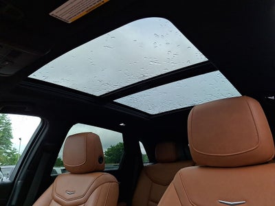 2022 Cadillac XT5 Premium Luxury