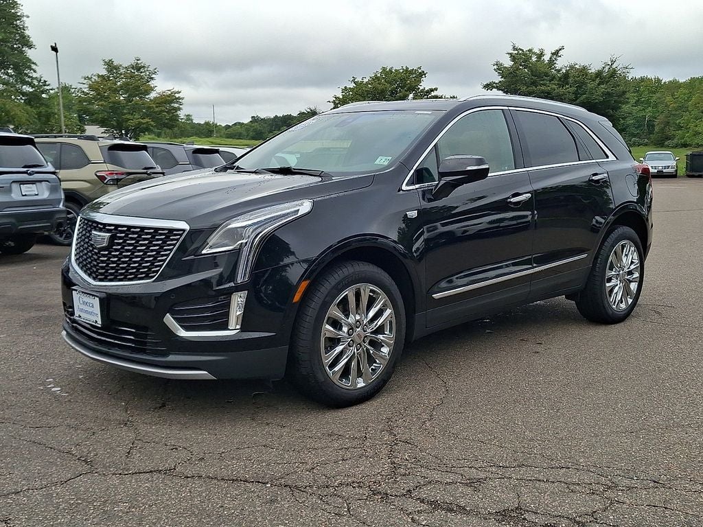 2022 Cadillac XT5 Premium Luxury