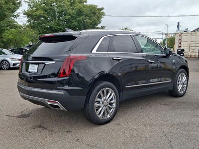 2022 Cadillac XT5 Premium Luxury