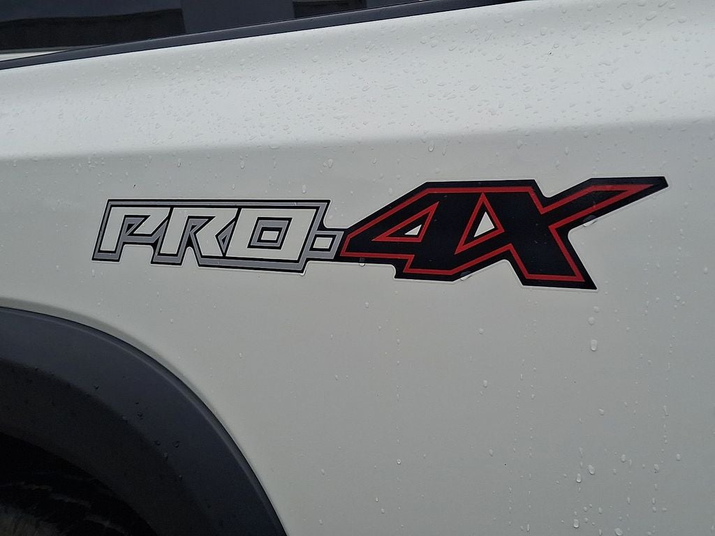 2024 Nissan Frontier PRO-4X