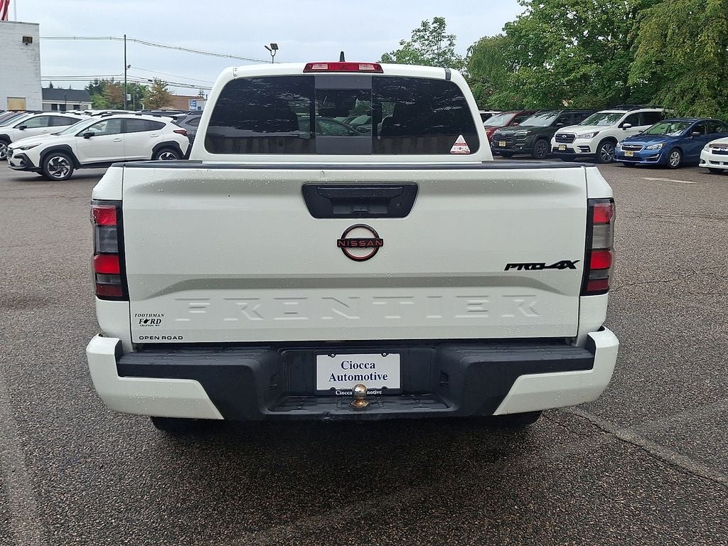 2024 Nissan Frontier PRO-4X