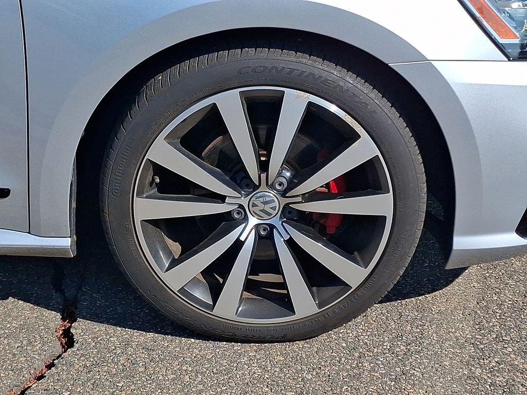 2018 Volkswagen Passat 3.6L V6 GT