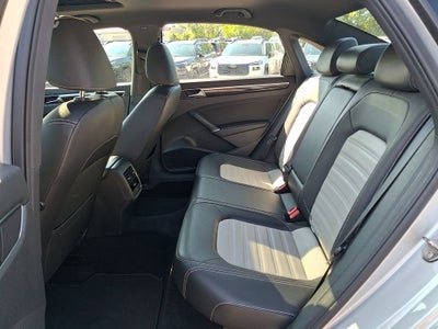 2018 Volkswagen Passat 3.6L V6 GT