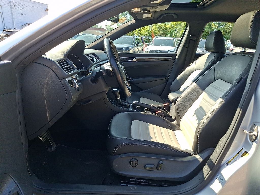 2018 Volkswagen Passat 3.6L V6 GT