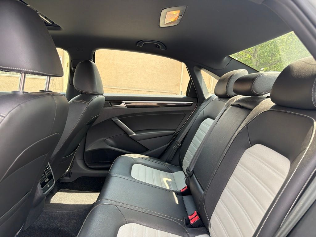 2018 Volkswagen Passat 3.6L V6 GT