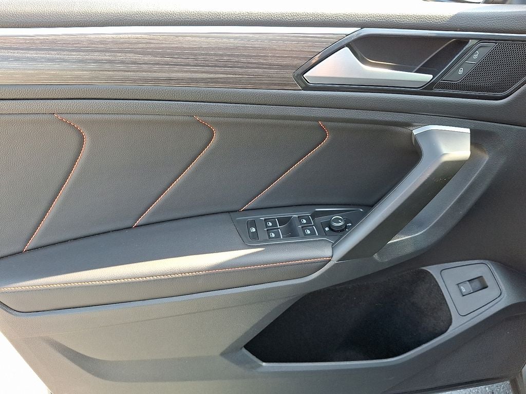 2024 Volkswagen Tiguan 2.0T Wolfsburg Edition