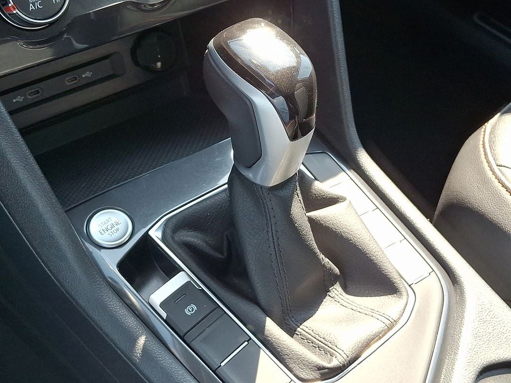 2024 Volkswagen Tiguan 2.0T Wolfsburg Edition