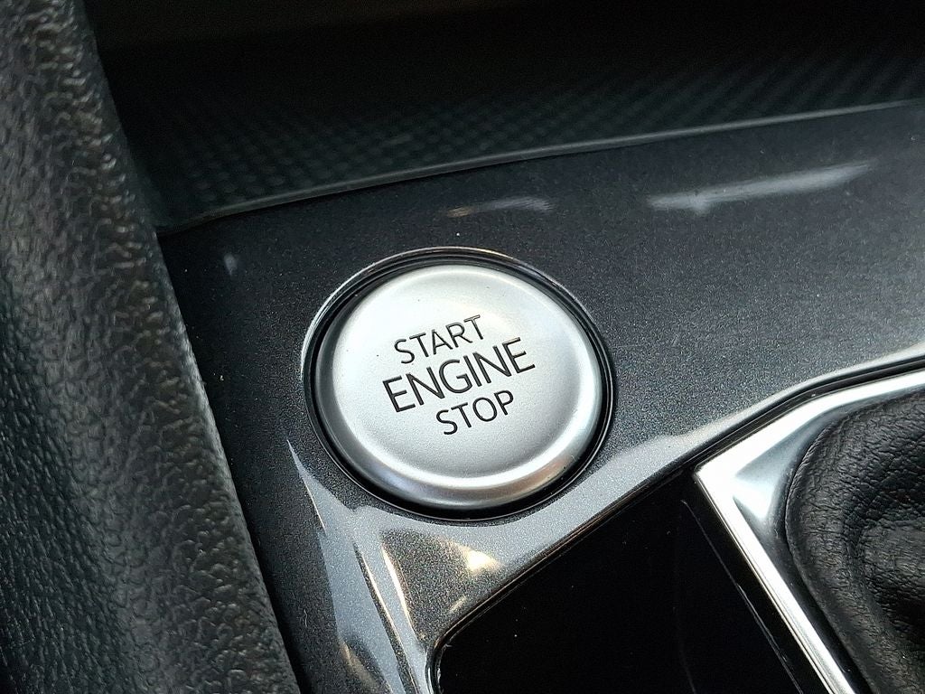 2024 Volkswagen Tiguan 2.0T Wolfsburg Edition