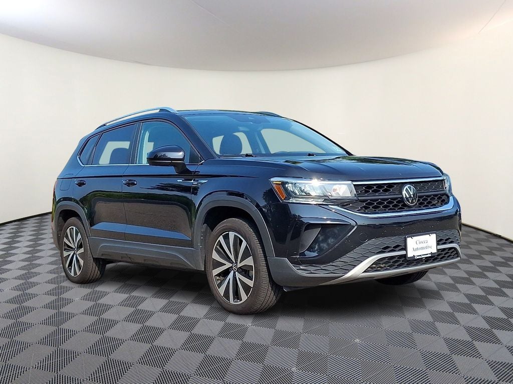 2023 Volkswagen Taos 1.5T SE