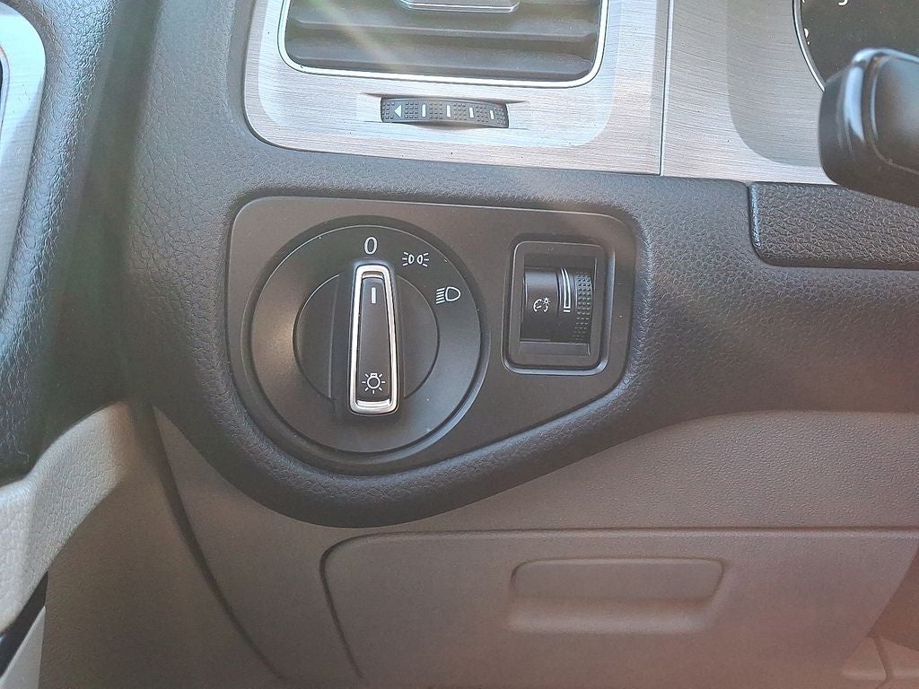 2015 Volkswagen Golf SportWagen S