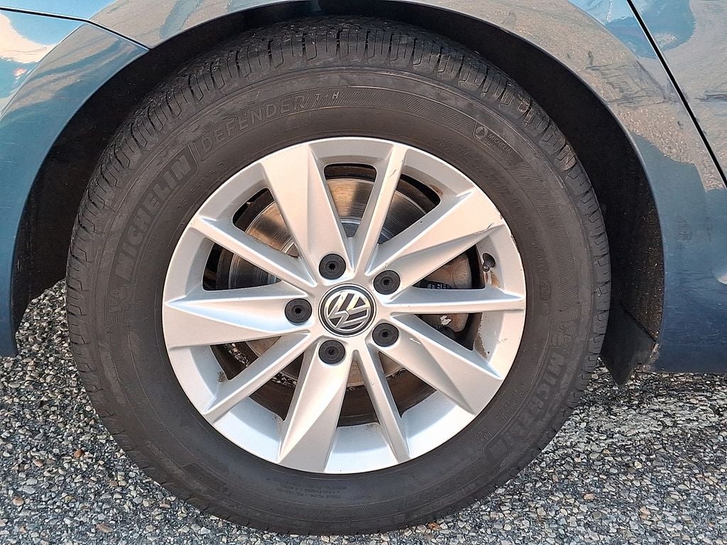 2015 Volkswagen Golf SportWagen S