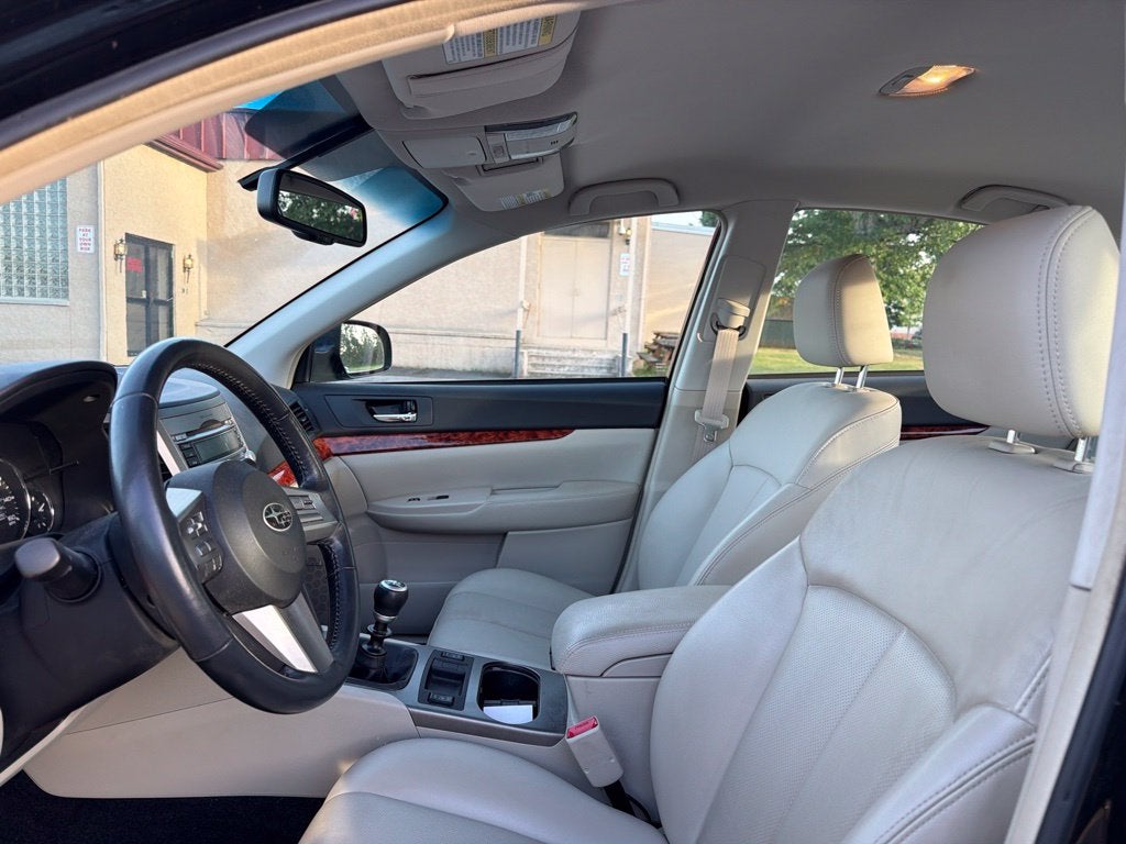 2010 Subaru Legacy 2.5GT Limited
