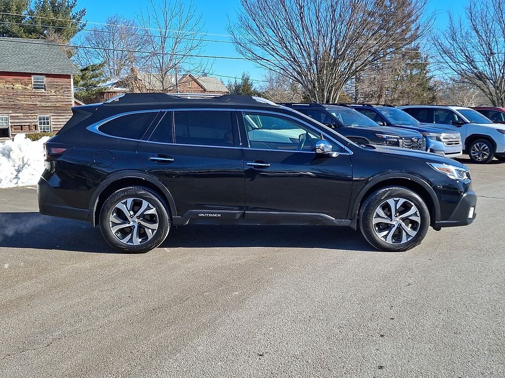 2022 Subaru Outback Touring XT