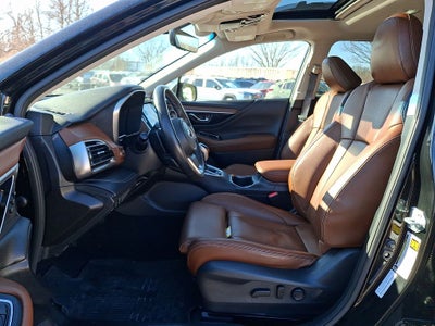 2022 Subaru Outback Touring XT