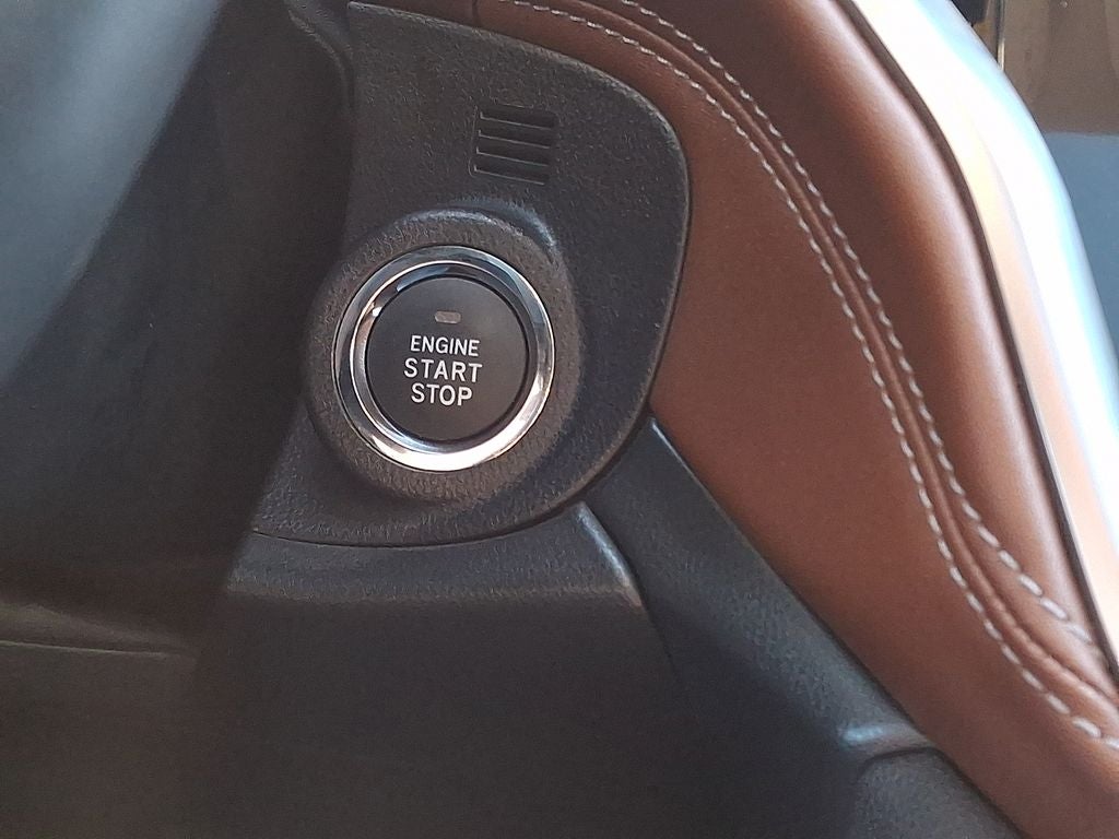 2022 Subaru Outback Touring XT