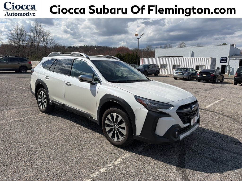 2023 Subaru Outback Touring XT