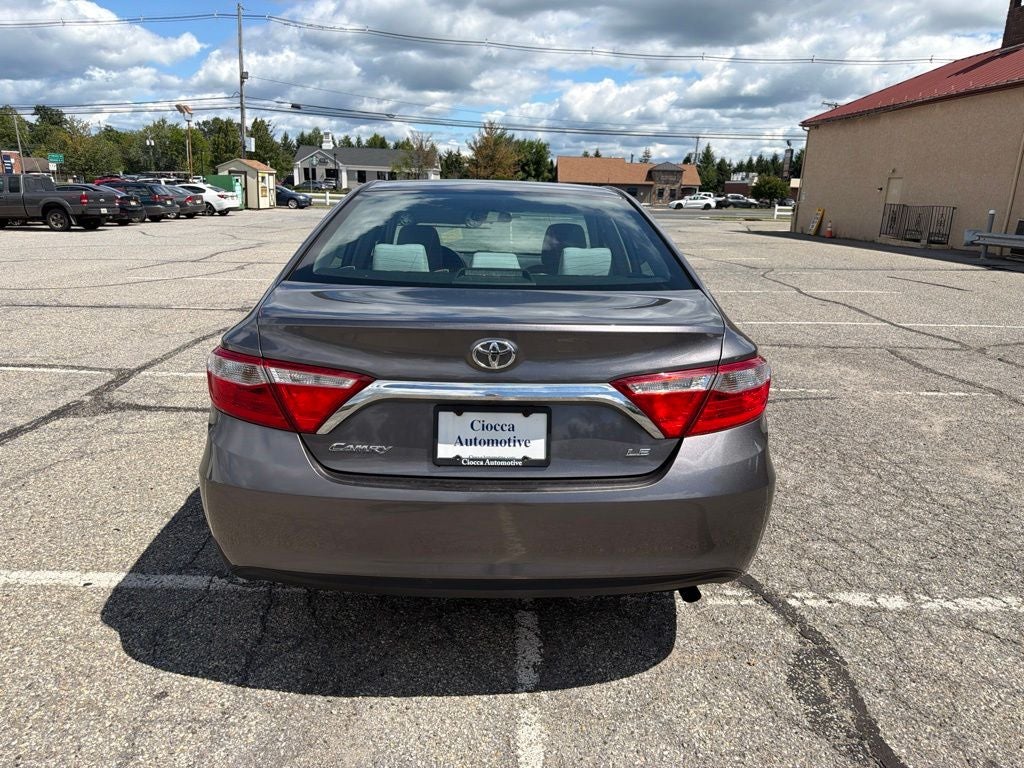 2015 Toyota Camry LE