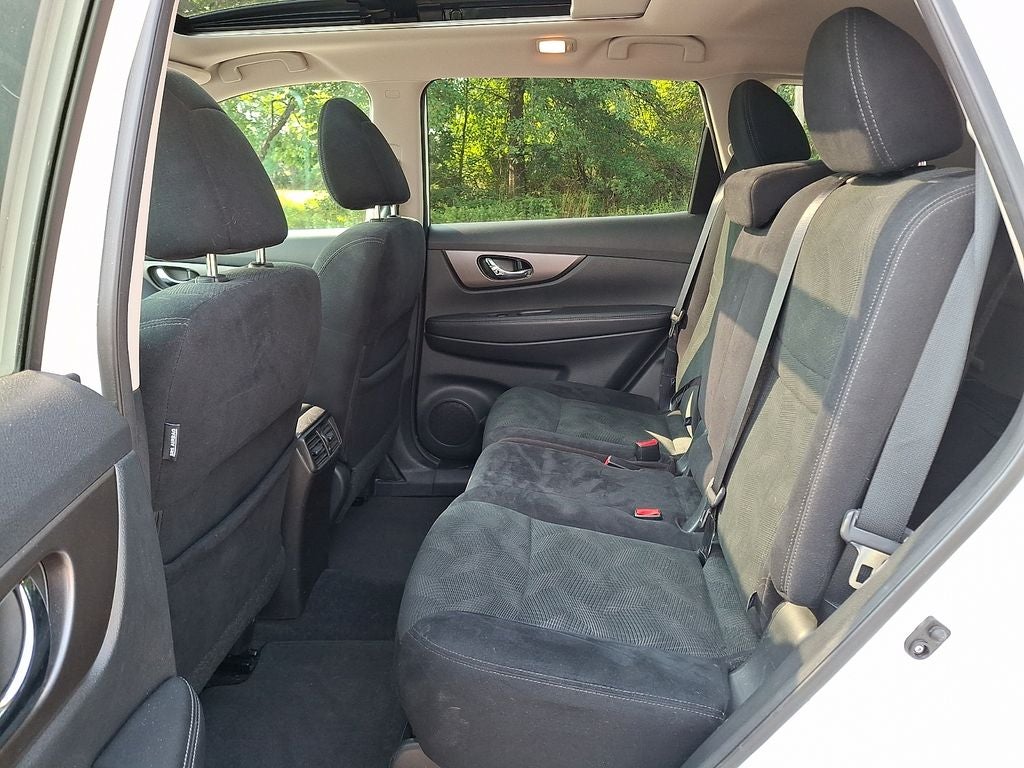 2015 Nissan Rogue SV