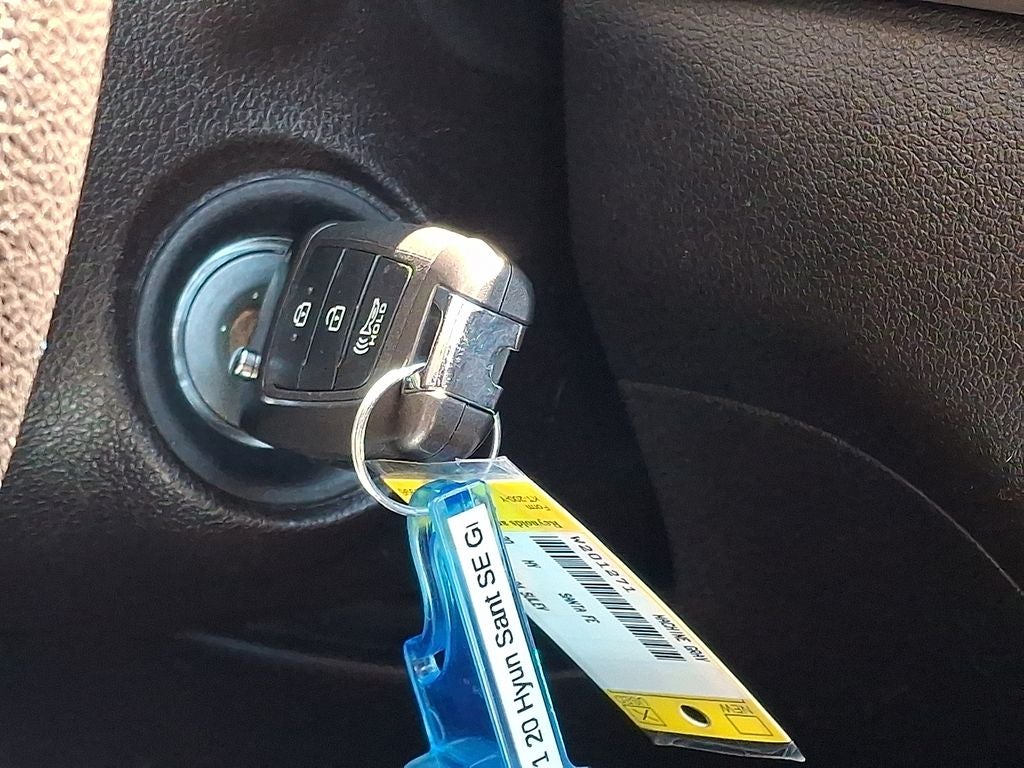 2020 Hyundai Santa Fe SE