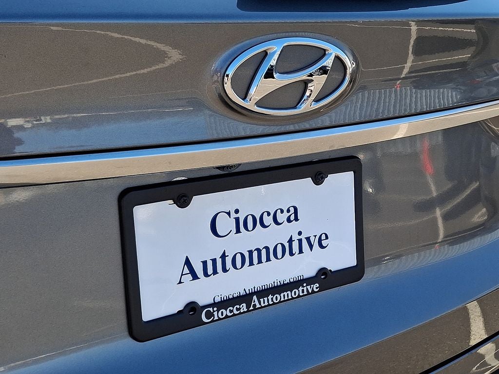 2020 Hyundai Santa Fe SE