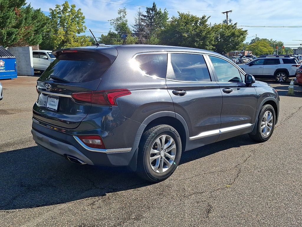2020 Hyundai Santa Fe SE