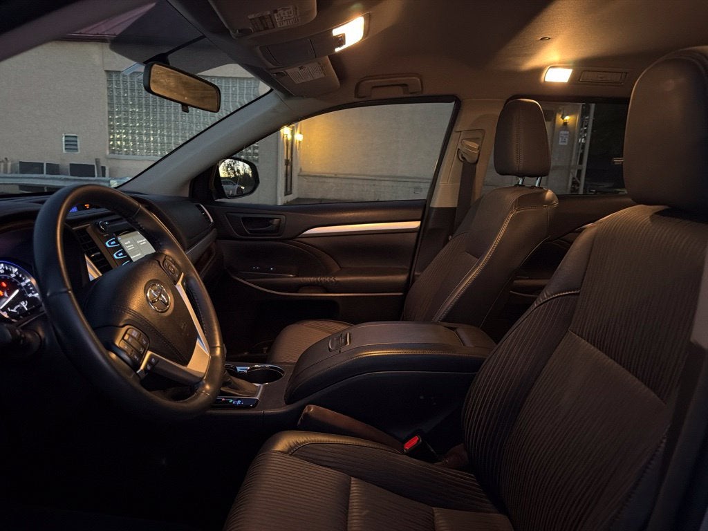2015 Toyota Highlander LE Plus V6