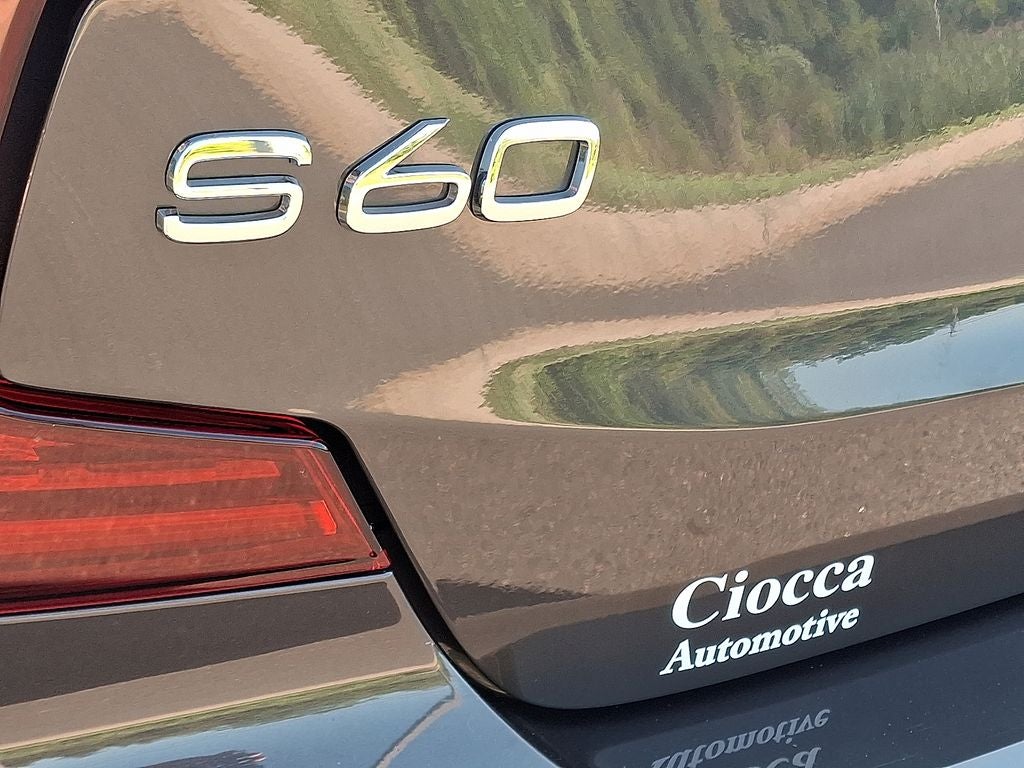 2025 Volvo S60 B5 Core