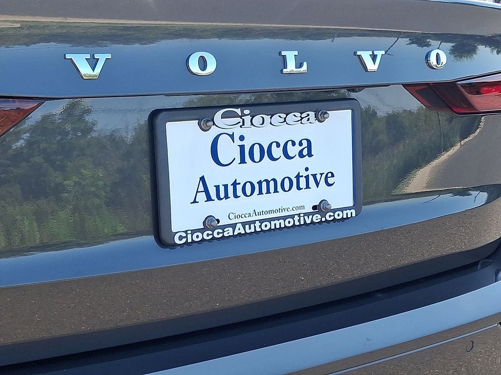 2025 Volvo S60 B5 Core