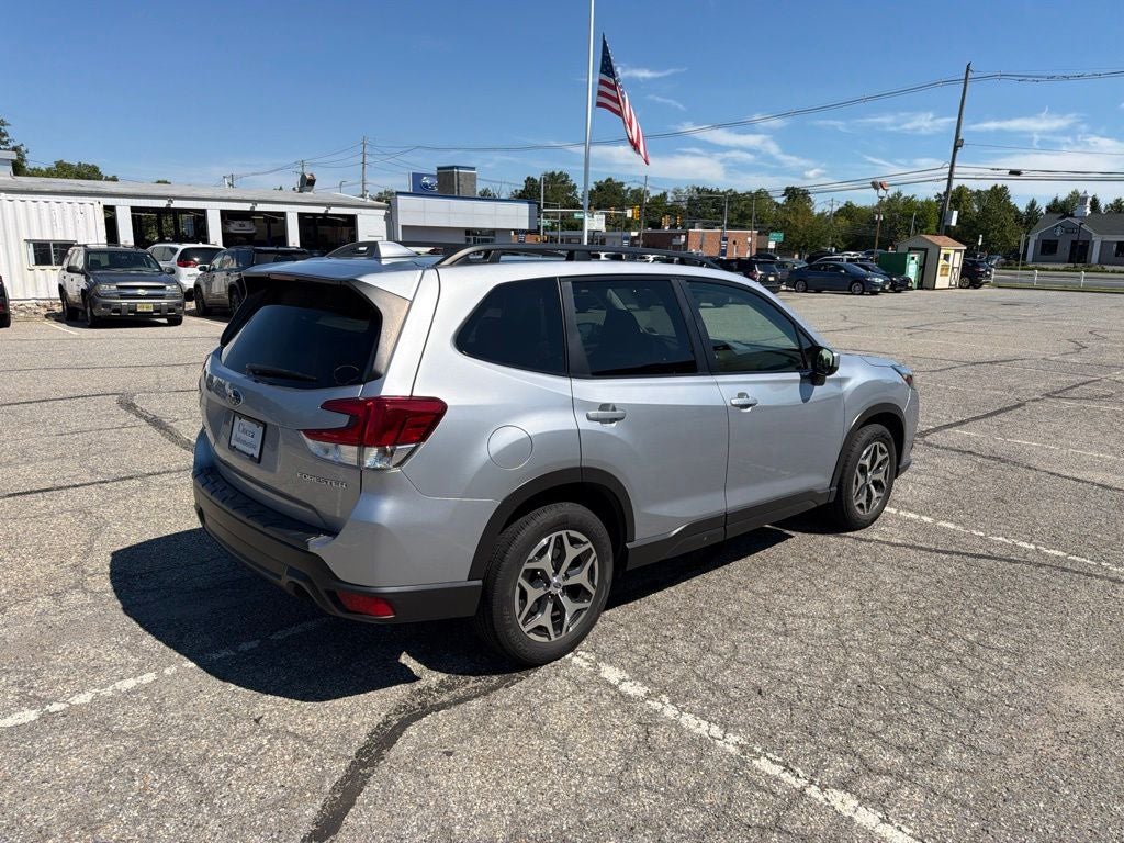 2022 Subaru Forester Premium