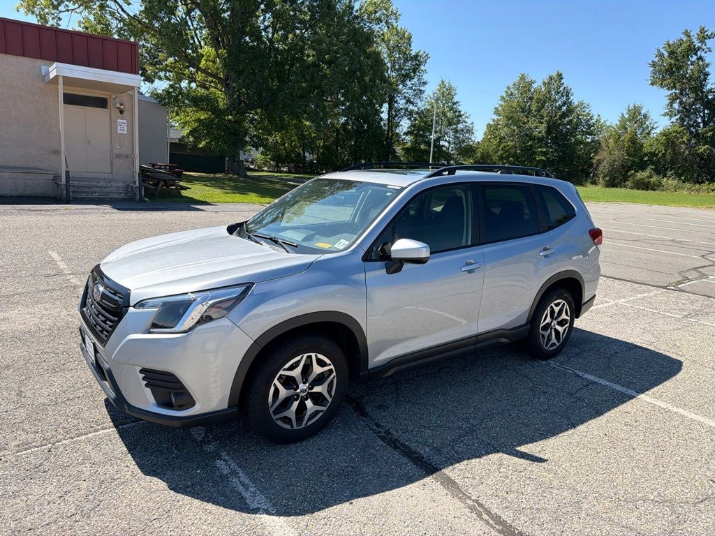 2022 Subaru Forester Premium