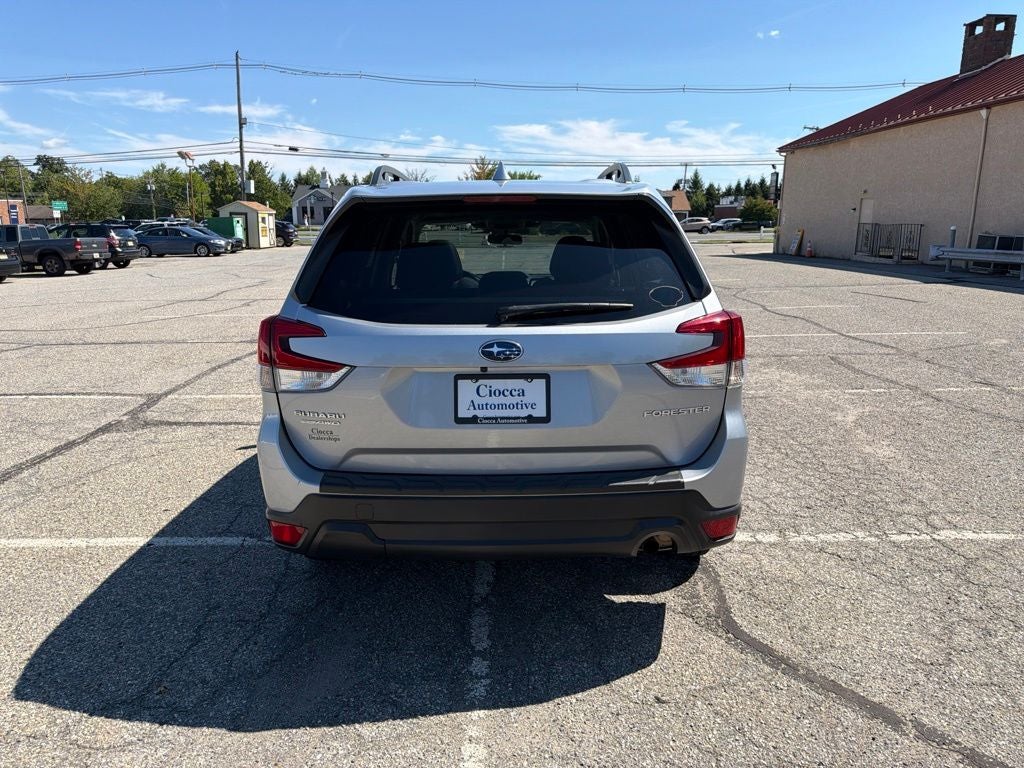 2022 Subaru Forester Premium