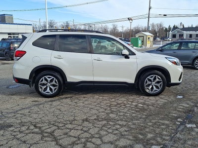 2021 Subaru Forester Premium