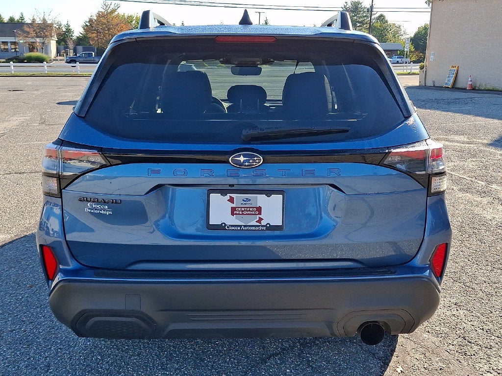 2025 Subaru Forester Premium
