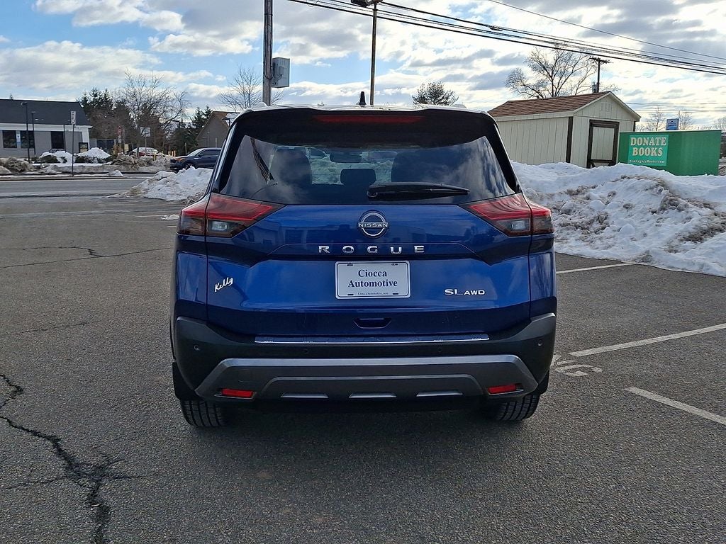 2023 Nissan Rogue SL