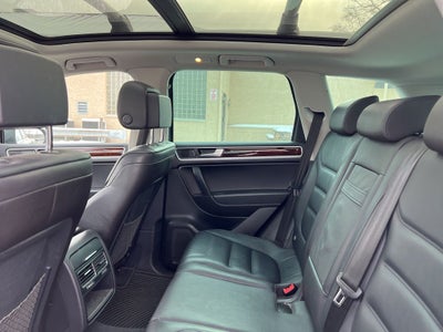 2014 Volkswagen Touareg V6 TDI Lux