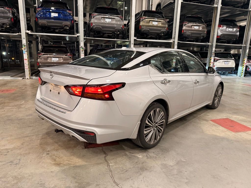 2023 Nissan Altima 2.5 SL