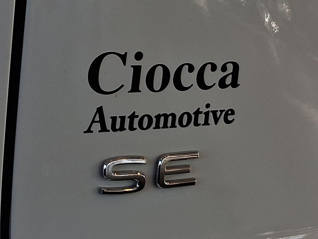 2024 Volkswagen Atlas Cross Sport 2.0T SE