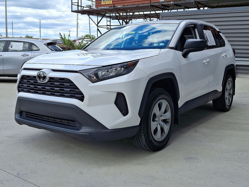 2022 Toyota RAV4 LE