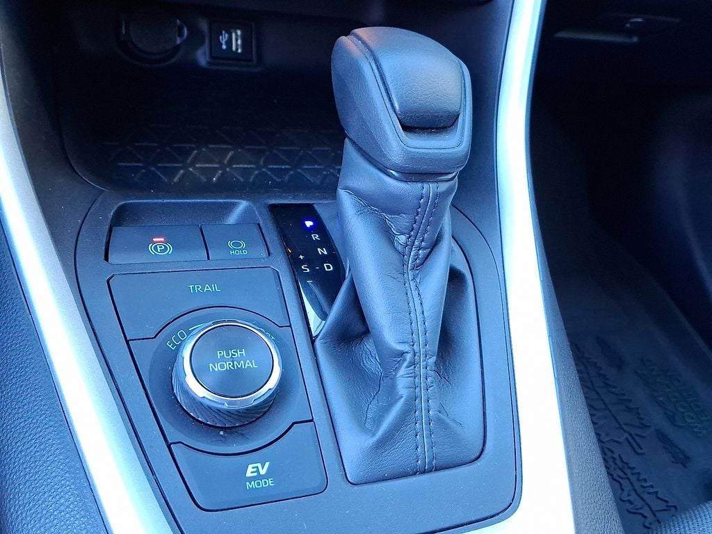 2024 Toyota RAV4 Hybrid Woodland Edition