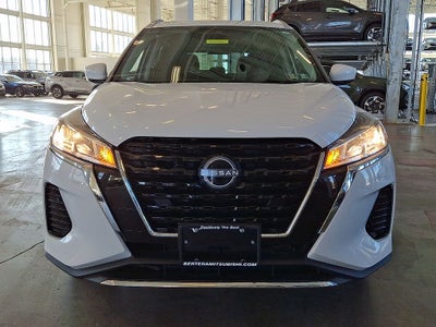 2023 Nissan Kicks SV