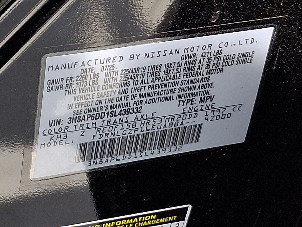 2025 Nissan Kicks SR