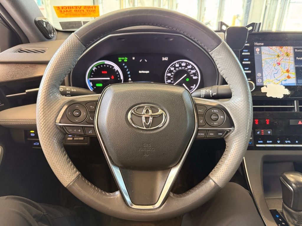 2022 Toyota Avalon Hybrid Limited