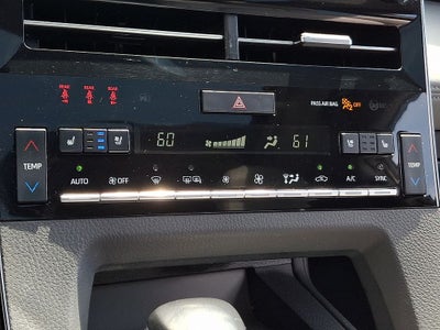 2022 Toyota Avalon Hybrid Limited