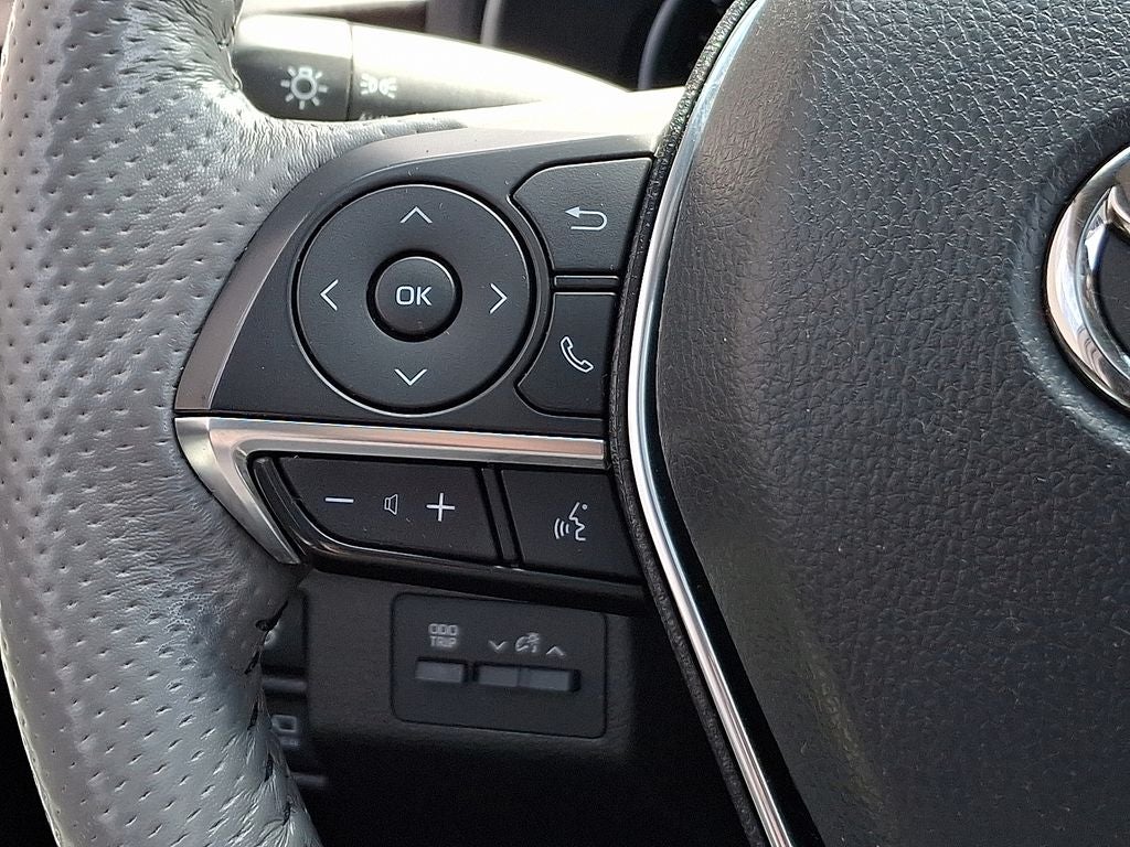 2022 Toyota Avalon Hybrid Limited