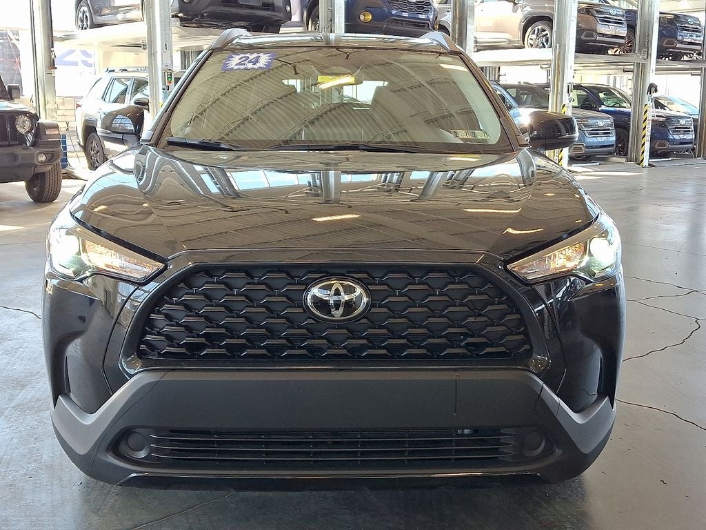 2024 Toyota Corolla Cross LE