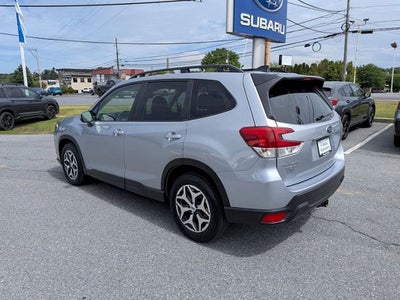 2024 Subaru Forester Premium