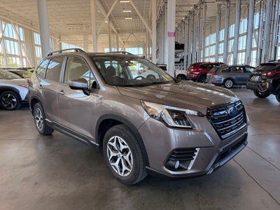 2023 Subaru Forester Premium